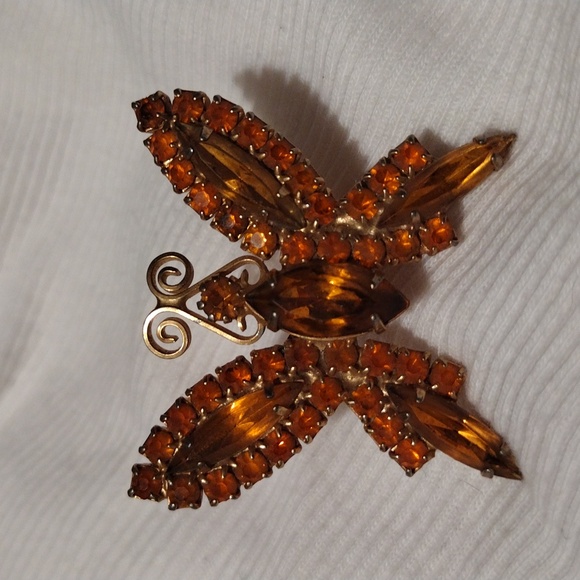 Butterfly in the style of - Picture 1 of 4